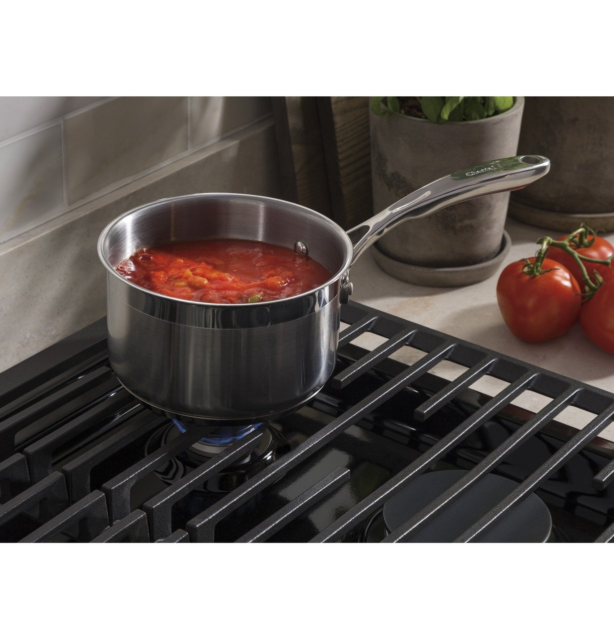 GE Profile Series 36″ Built-In Gas Cooktop PGP7036DLBB - Image 3