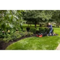CRAFTSMAN M110 140-cc 21-in Push Gas Lawn Mowers.