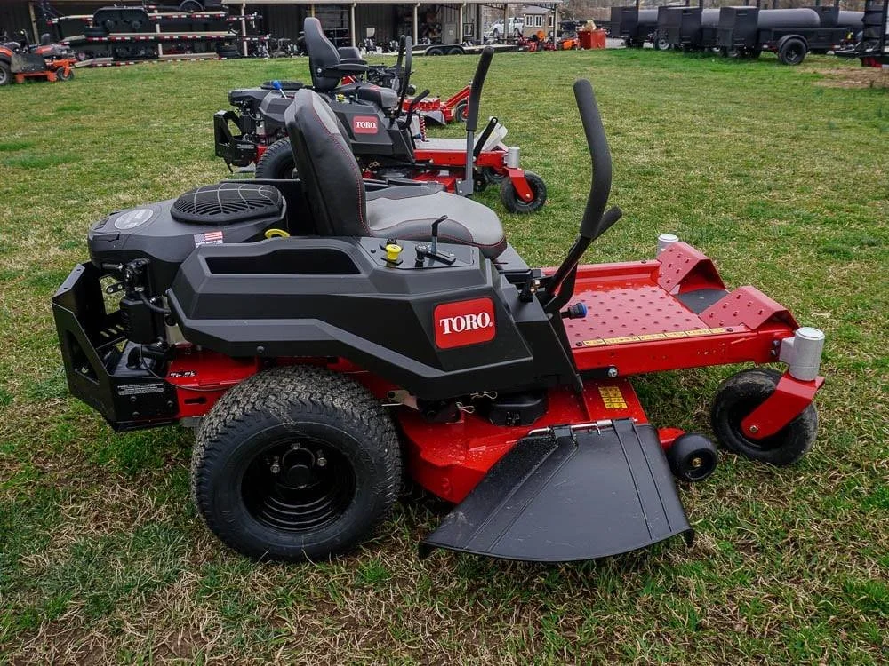 2-233-1.webp Toro 75746 42″ TimeCutter Zero Turn Mower 22HP Kohlers.