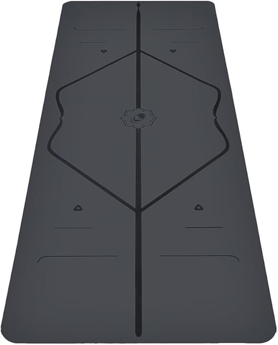 41jBqFTYZVL._AC_SX569_.jpg Liforme Original Yoga Mat – Free Yoga Bag Included – Patented Alignment System, Warrior-like Grip, Non-slip, Eco-friendly, sweat-resistant, long, wide, 4.2mm thick mat for comfort
