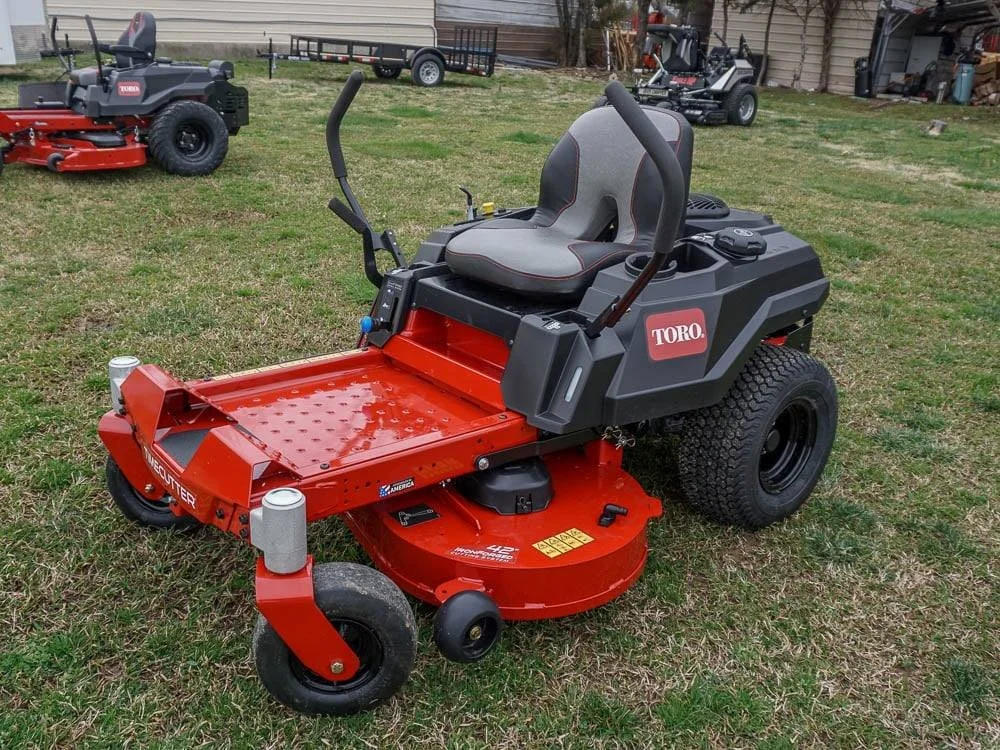 5-156-1.webp Toro 75746 42″ TimeCutter Zero Turn Mower 22HP Kohlers.