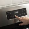 5d2231dca8bf1bba132e7a86eb84ddc4b8a67955__32397.jpg GE 30″ Freestanding Gas Range
