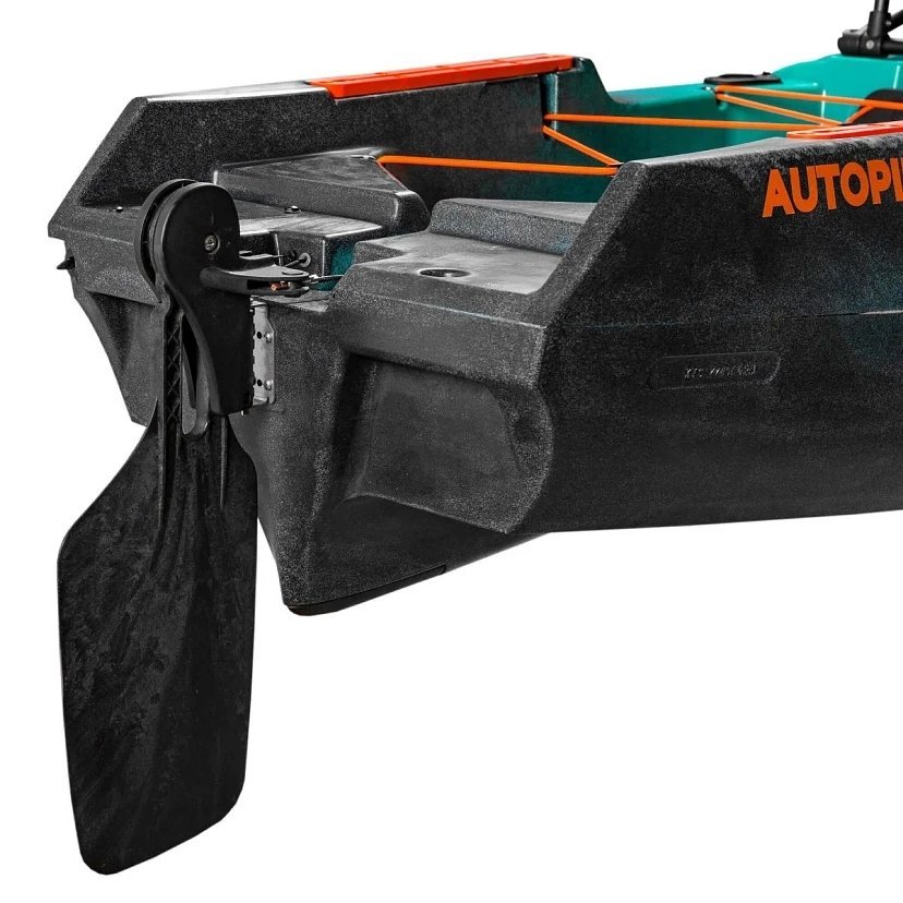 915.jpg Old Town Sportsman AutoPilot 136
