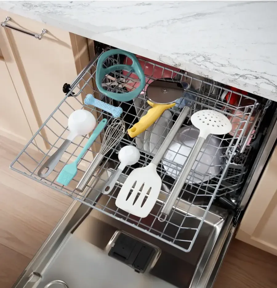 a2-25-1.webp GE – 24″ Front Control Built-In Tub Dishwashers with 3rd Rack, Sanitize Cycle and 47 dBA – Stainless Steels