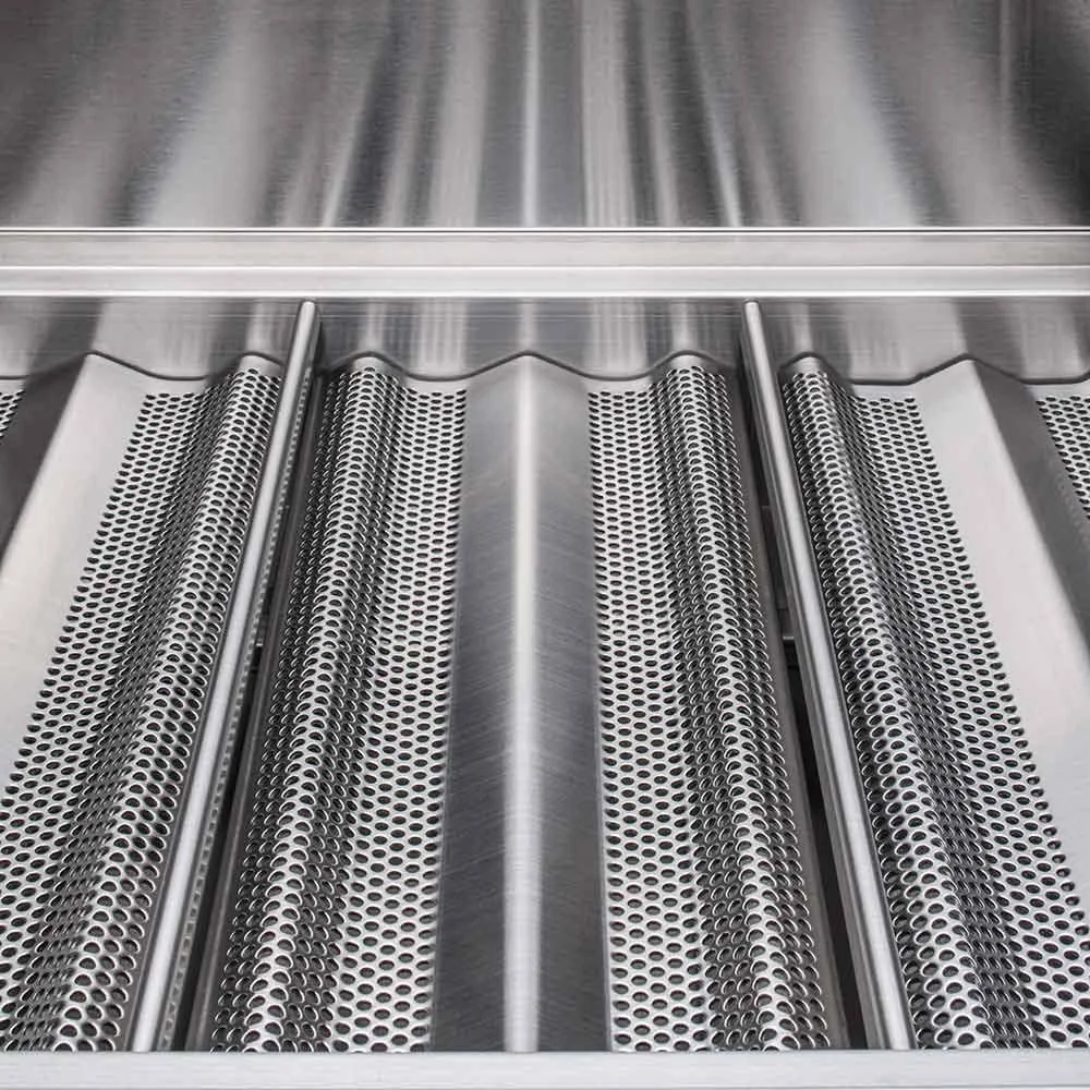 b2-2.webp Blaze 32 In. 4 Burner Prelude LBM Gas Grills