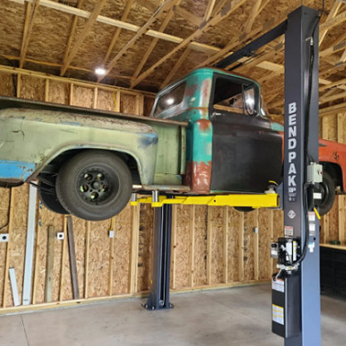 g3-17-1.webp BendPak 10AP-168 Two Posts Car Lift – 10,000-Lb Capacity – 168″ Extended Height